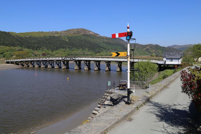 Toll Bridge Cottage - foto 8