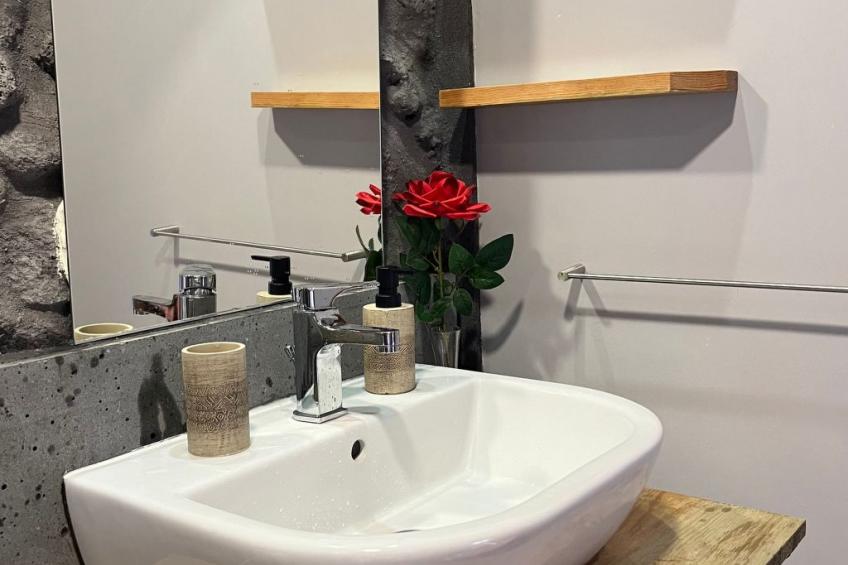 "Vinea Lava" mit Blick auf das Wasser - foto 118