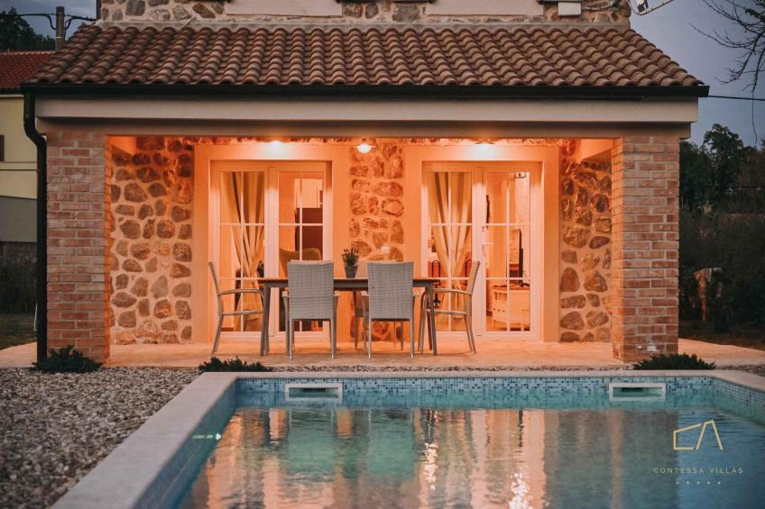 Villa met zwembad en airconditioning - BF-HMCGJ - foto 2