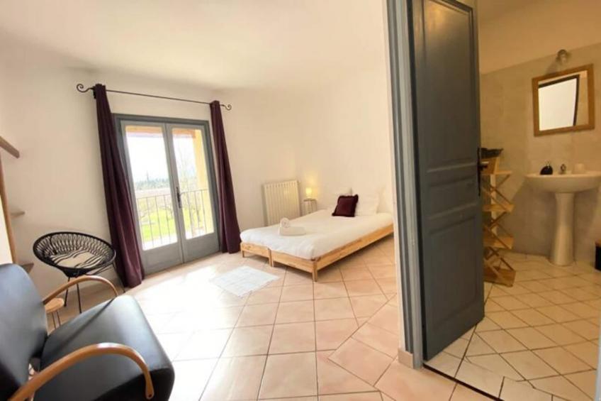 84b7 - Logement Dans Mas De Charme Du Xviiième Siècle - foto 48