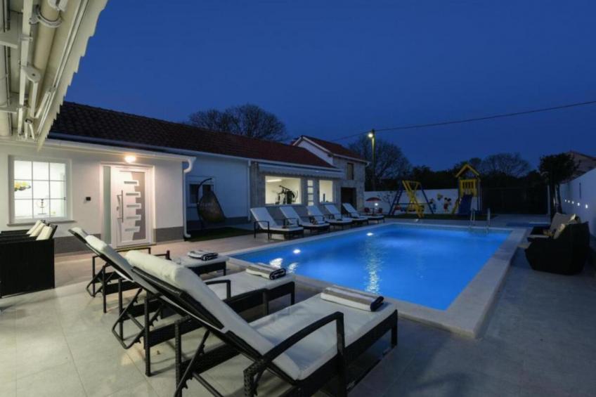 Villa Mare with heated pool and gym - foto 18