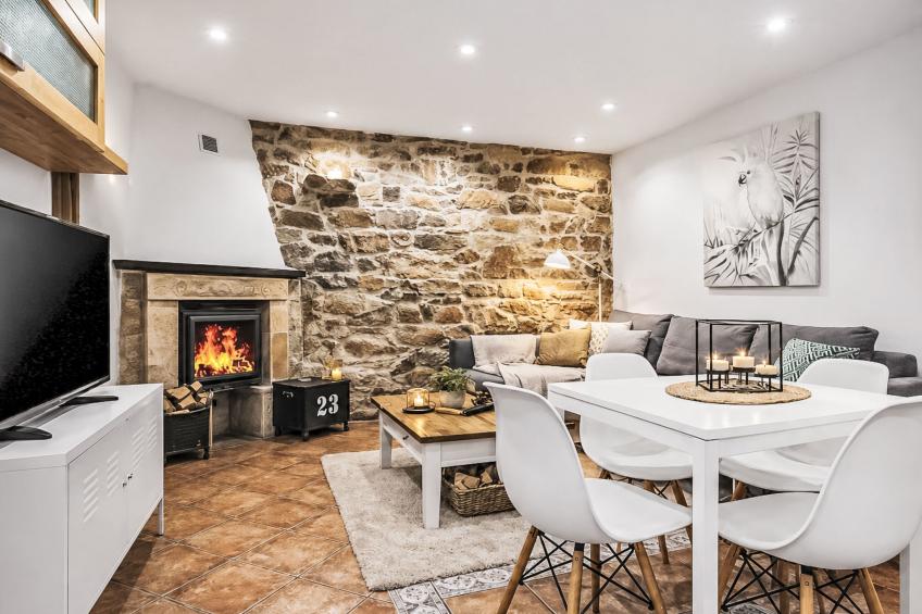 Jacuzzi, Kamin, Grill und spektakuläre Aussicht - foto 7