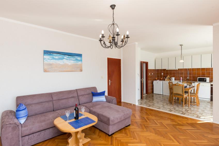 Apartments Villa Enzian - Standard Two Bedroom Apartment with Terrace and Sea View - foto 3