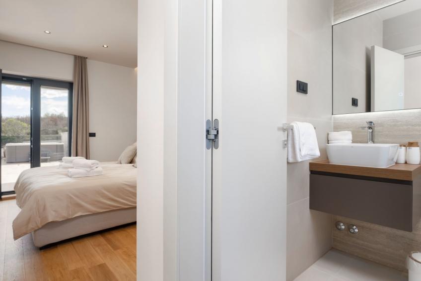 Luxuriöse Villa mit Pool und Whirlpool in Porec - foto 9