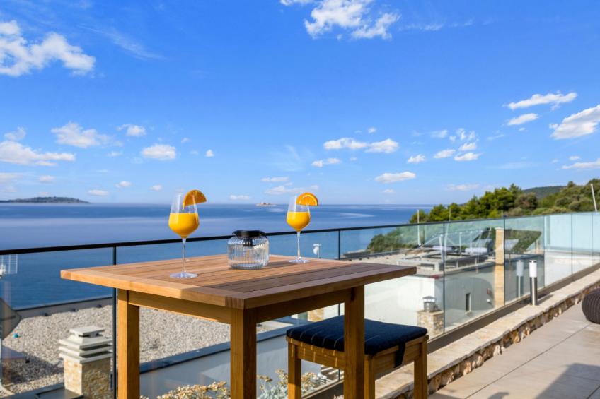 Charmantes Ferienhaus in Vinišće mit Privatem Pool und Meerblick - foto 3