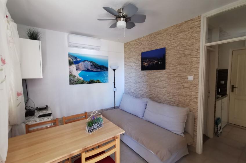 Apartment Bella mit Balkon und Terrasse in Necujam - foto 39