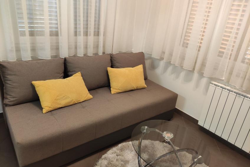 Große Wohnung in Gabonjin mit Großem Garten - foto 10