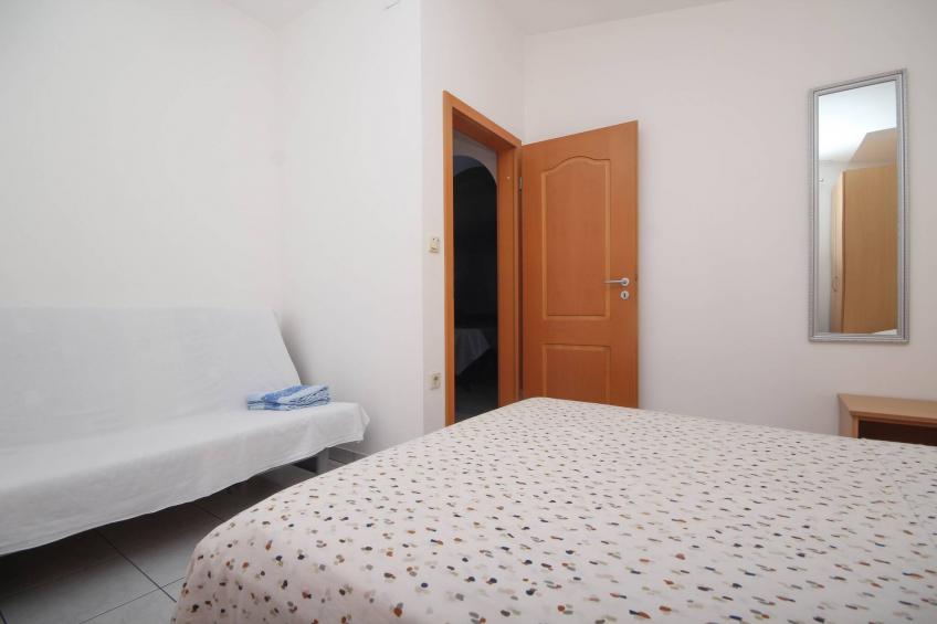 Apartment Mara - two bedroom apartment - foto 10