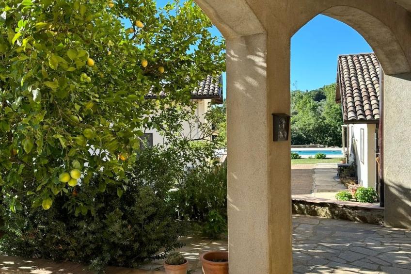 Landgut mit Blick auf das Wasser - foto 12