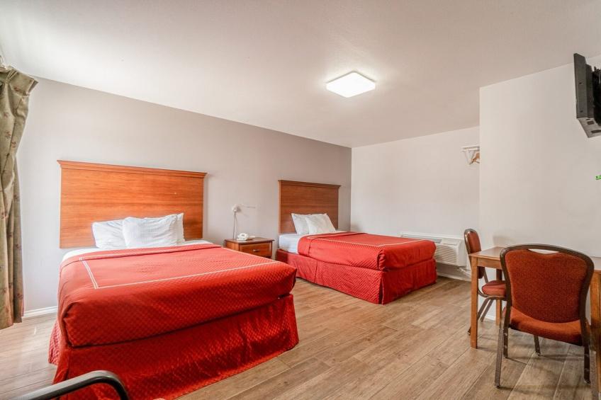 2 Queen Bed Smoking - foto 21