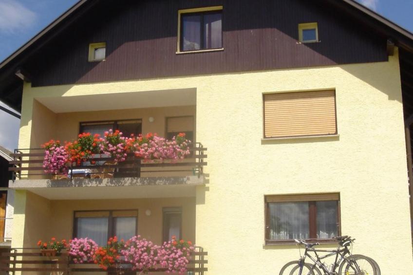 Tolle Ferienwohnung in Zasip mit Parkplatz