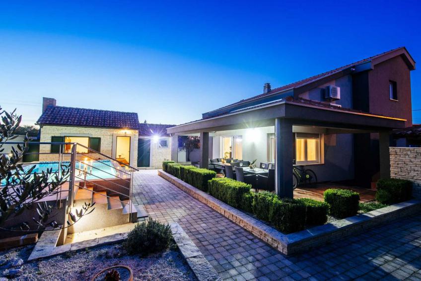 Villa Enna with heated pool - foto 18