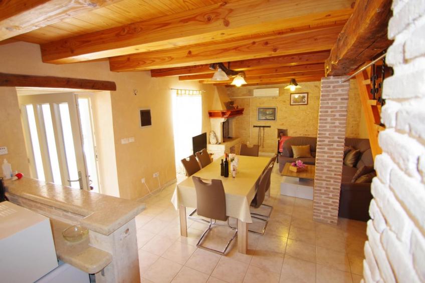 in Kavran mit Terrasse und Grill - foto 10