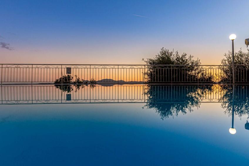 "Villa Nafsika" - foto 36