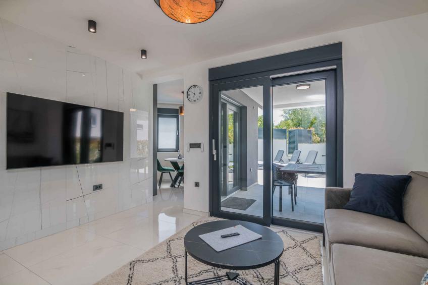 Holiday apartment with pool and air conditioning - BF-T7Z66 - foto 18