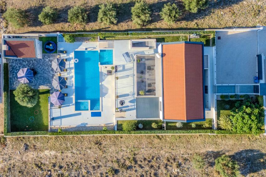 Beautiful villa Lara in Vrana with pool - foto 57