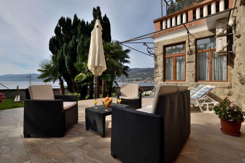 Holiday apartment with terrace and grill, by the sea - BF-48NNR - foto 3