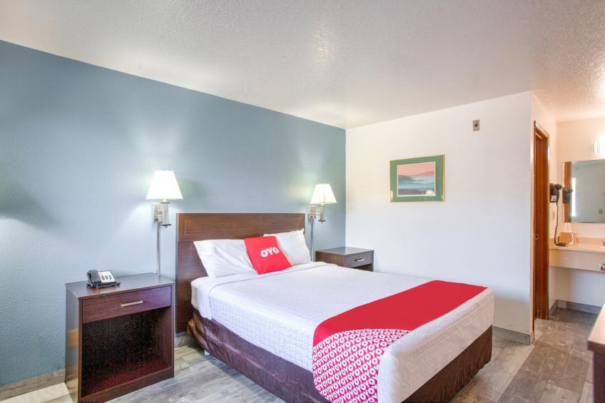 Queen Bed Accessible - foto 19