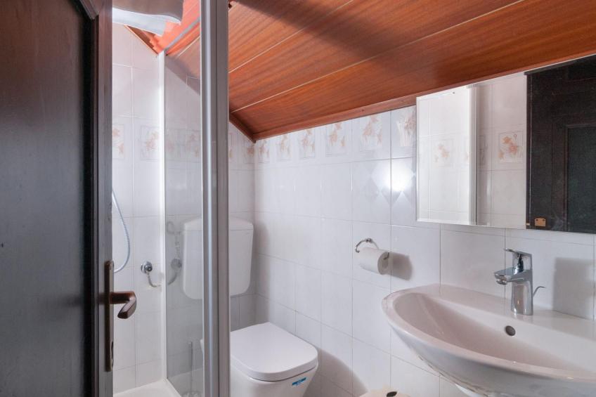 Gemütliche Wohnung in Omiš mit Privatem Balkon - foto 8