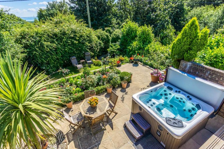 Schönes Ferienhaus in Hastings mit Whirlpool, Terrasse und Garten - foto 3