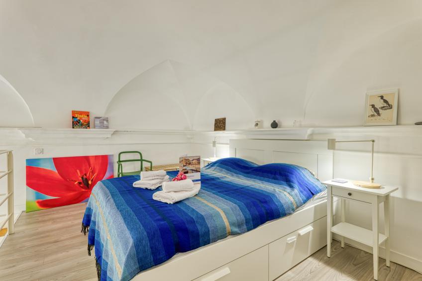 Two Levels Apt In Historical Building - foto 19