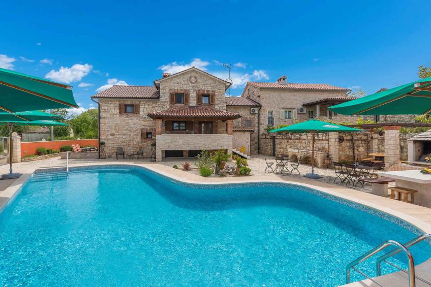 Vakantiewoning met zwembad en terras - BF-H7F48 - foto 5