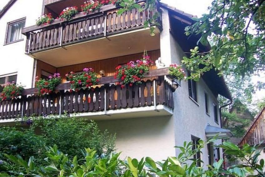 Appartement mit Garten, Grill und Terrasse