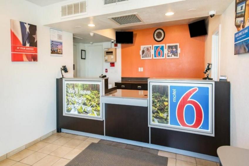 1 King Bed  Non-Smoking - foto 37