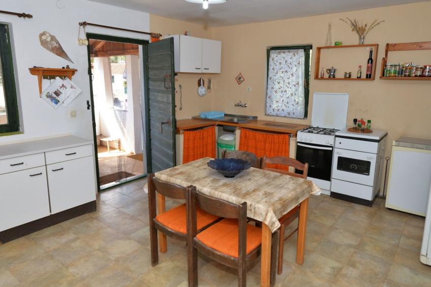 Steinhaus am Meer mit überdachter Terrasse als p - foto 24