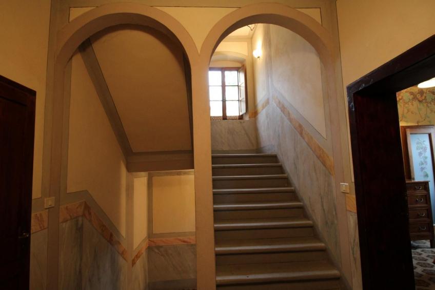 Wohnung in einer alten Villa mit Schwimmbad - foto 21