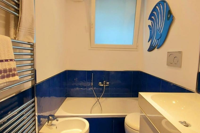 Sehr moderne Wohnung mit schönem Garten - foto 23