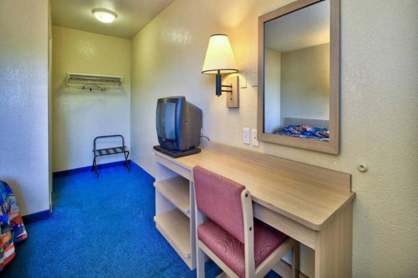 2 FULL BEDS  NON-SMOKING - foto 7