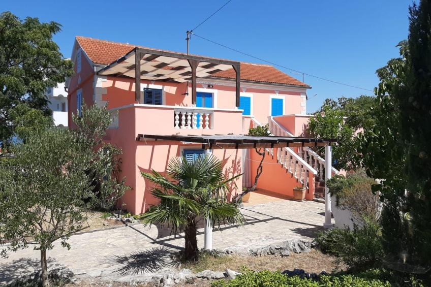 in Dobropoljana mit Freiterrasse - foto 2