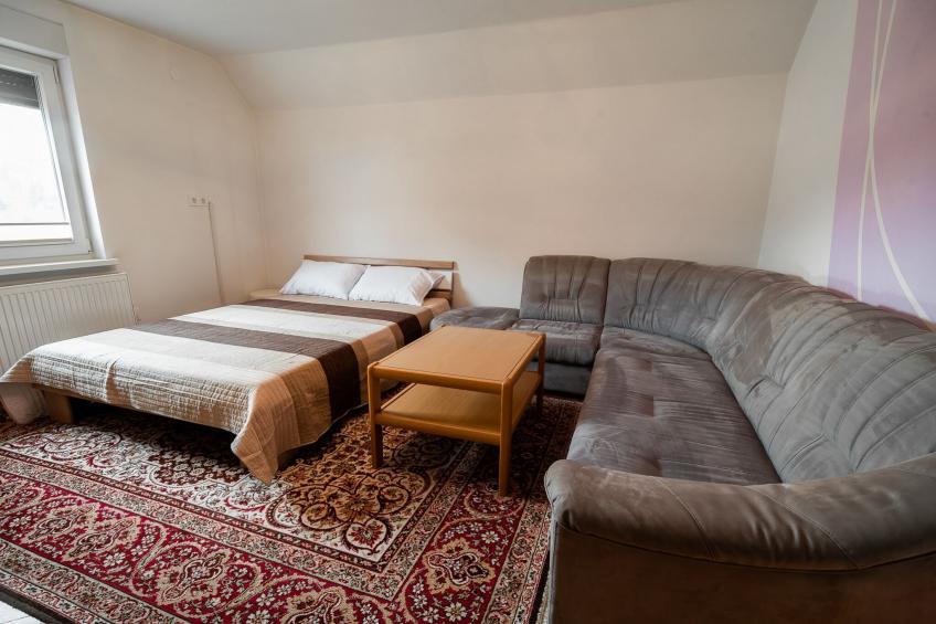 Quiet and Sunny Apartment with Balcony - Two Bedroom Apartment with Balcony - foto 2