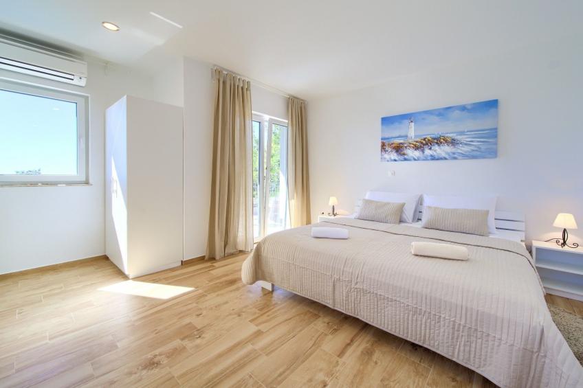 Geräumige, luxuriöse 5-Ferienvilla mit Meerblick, eigenem Pool und großer Terr - foto 27