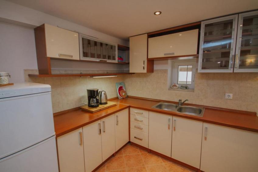 Tranquil Getaway Villa Prapatnica with Pool and Garden - Three  Bedroom Villa with Pool - foto 4