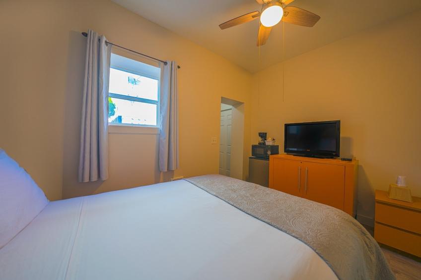 US_EAS002_Queen Bed - foto 26