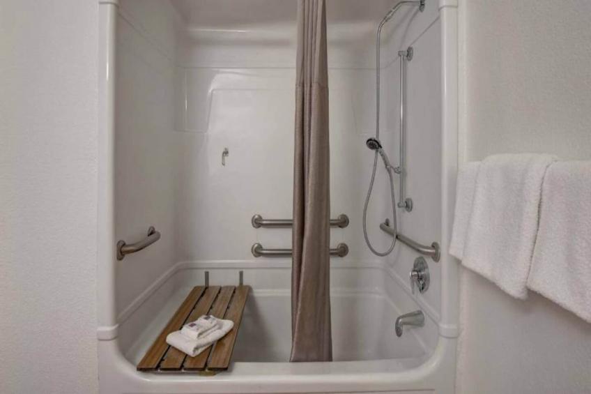 1 Queen Bed - foto 16