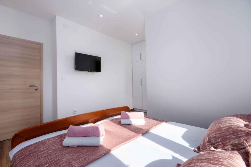 Holiday home with pool, with sea view - BF-GWZNZ - foto 45