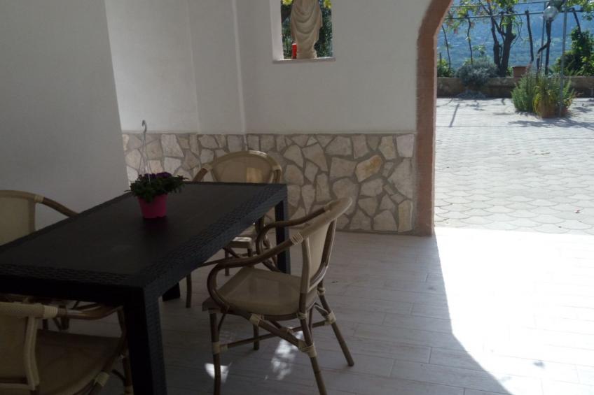 Drei-Zimmer-Wohnung im Erdgeschoss - foto 26