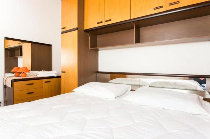 Apartments Anka - One-Bedroom Apartment with Balcony and Sea View - foto 3