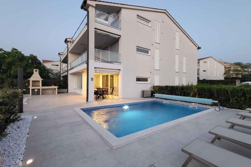 Holiday apartment with heated pool, close to the sea - BF-GCM7R - foto 8