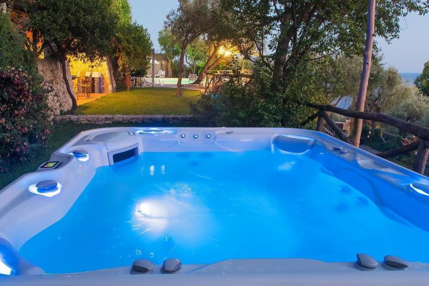 Wohnung mit Parkplatz und Panoramablick - foto 3