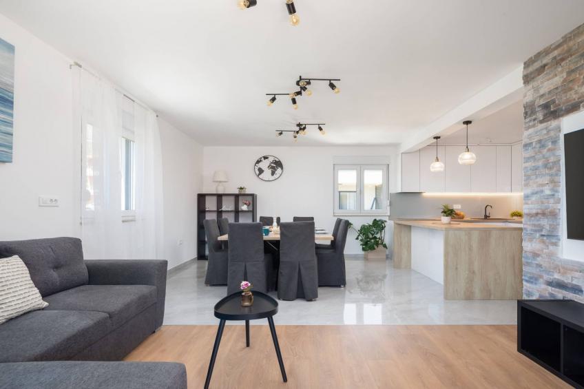 Shimmering Sea Apartment with Terrace - Four Bedroom Apartment with Terrace - foto 4