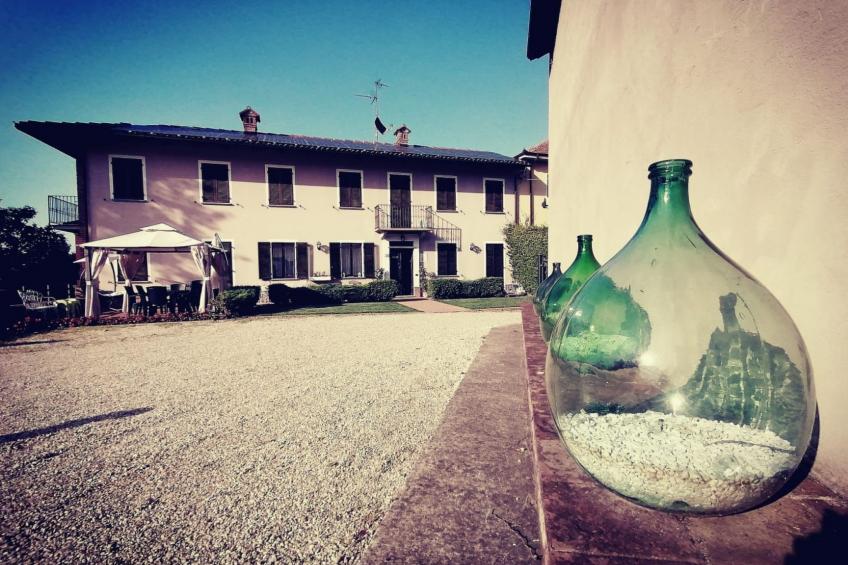 in Azzano D'asti mit Kleiner Terrasse - foto 10