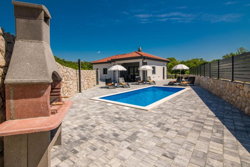 "Villa Enie" mit eigenem Pool - foto 3