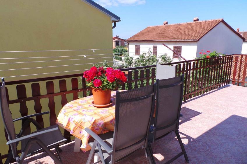 Vakantiewoning met een groot terras - VW-YCWN - foto 10