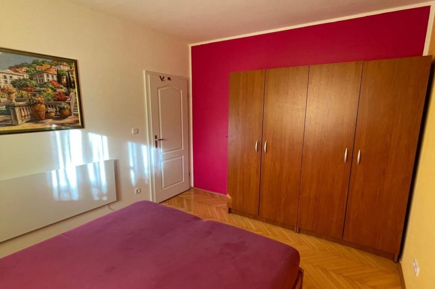 Classic and Modern Umag Apartment with Terrace and BBQ - Two Bedroom Apartment with Terrace - foto 9