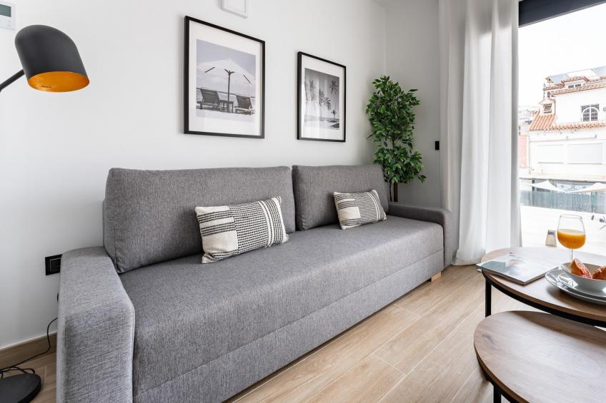 CT 326 - Faro's Fuengirola Prime Location - Boutique Apartment