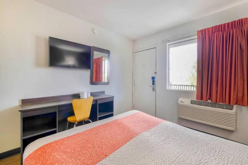 1 Queen Bed - foto 28